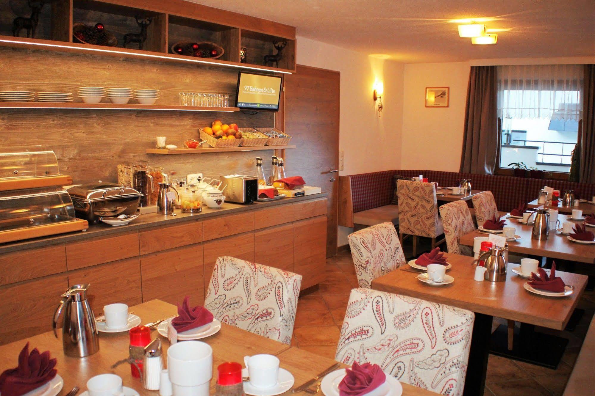 Haus Zangerl Inkl Sommer-Karte Premium St. Anton am Arlberg Zewnętrze zdjęcie
