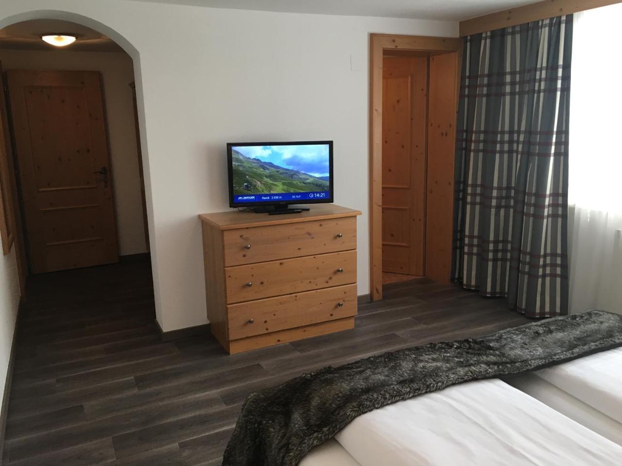 Haus Zangerl Inkl Sommer-Karte Premium St. Anton am Arlberg Zewnętrze zdjęcie