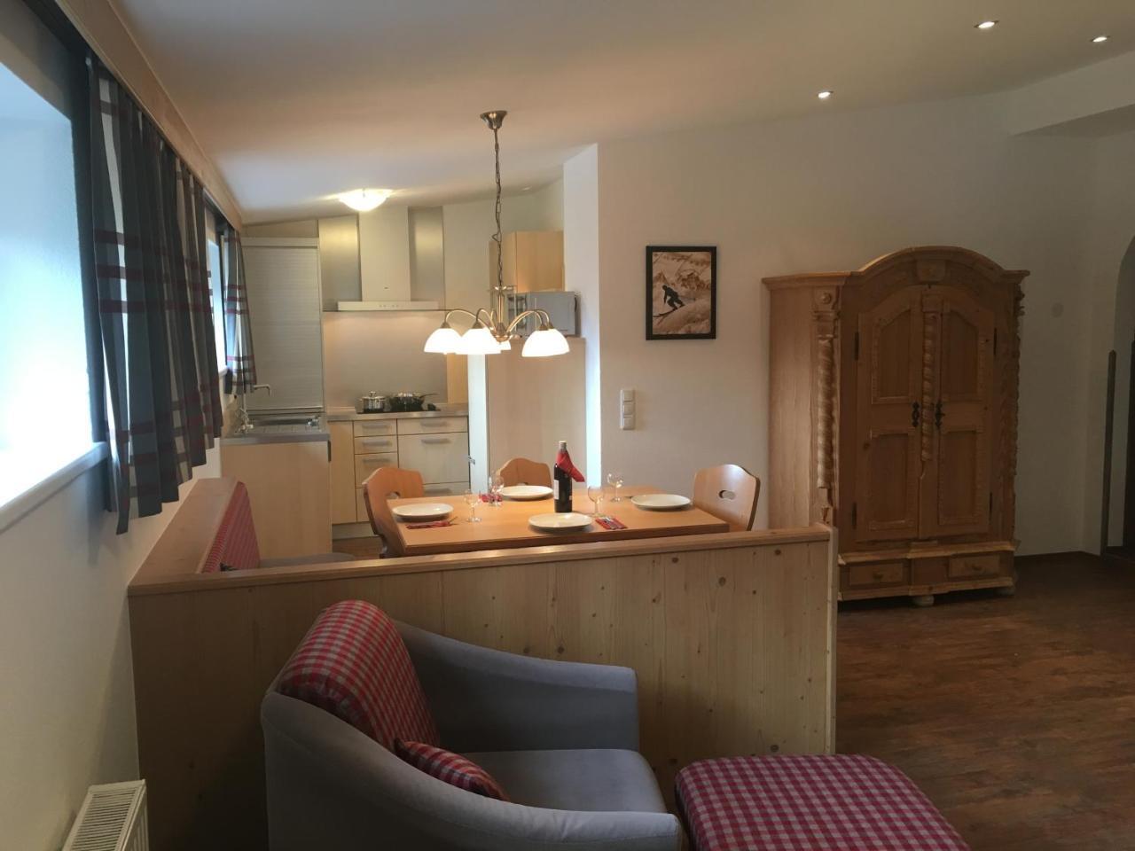 Haus Zangerl Inkl Sommer-Karte Premium St. Anton am Arlberg Zewnętrze zdjęcie